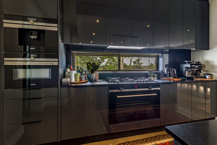 4 Bedroom Property for Sale in Croydon Gardens Estate Western Cape
